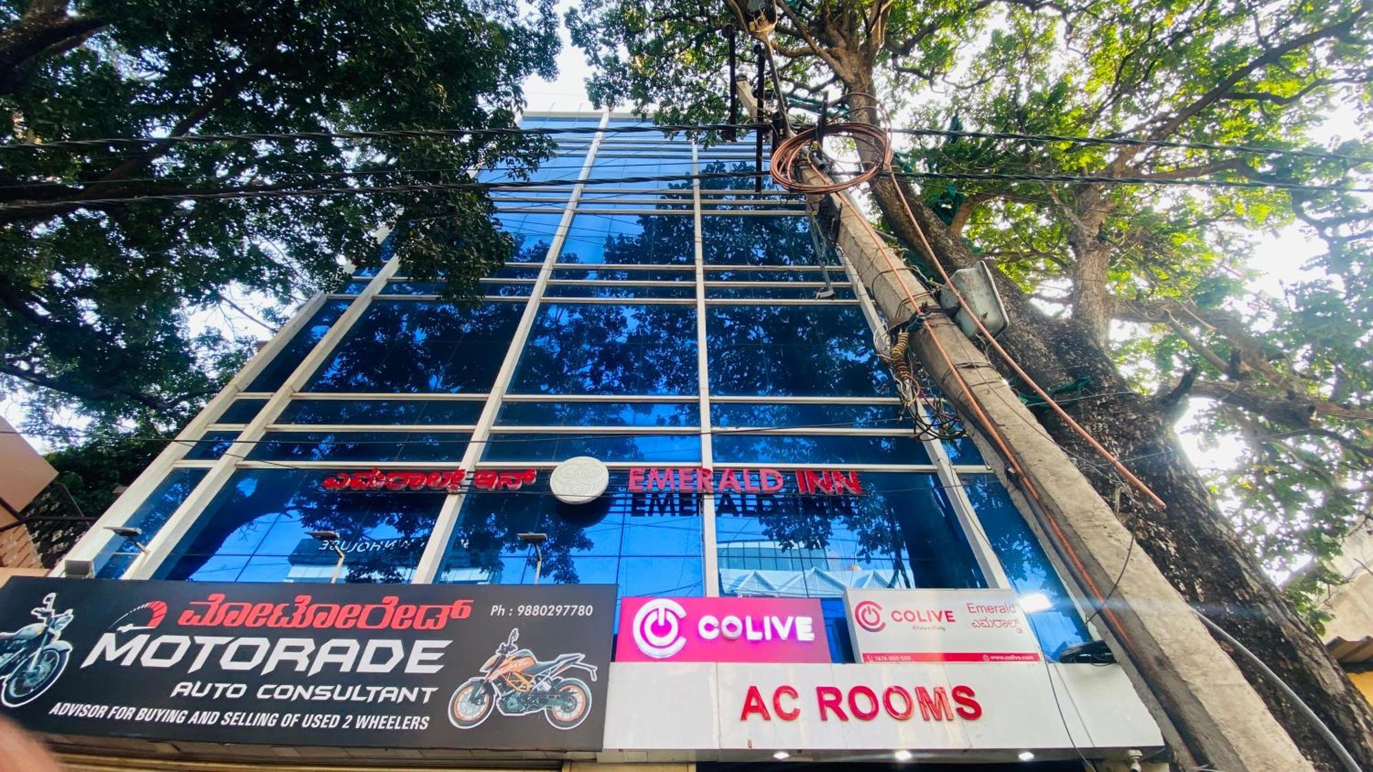 C Suite-Emerald Bangalore Exteriör bild